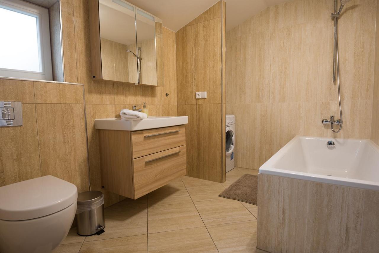Spa Apartments Bulharska Karlovy Vary Luaran gambar